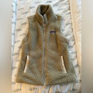 Patagonia, Los Gatos fleece vest size medium.